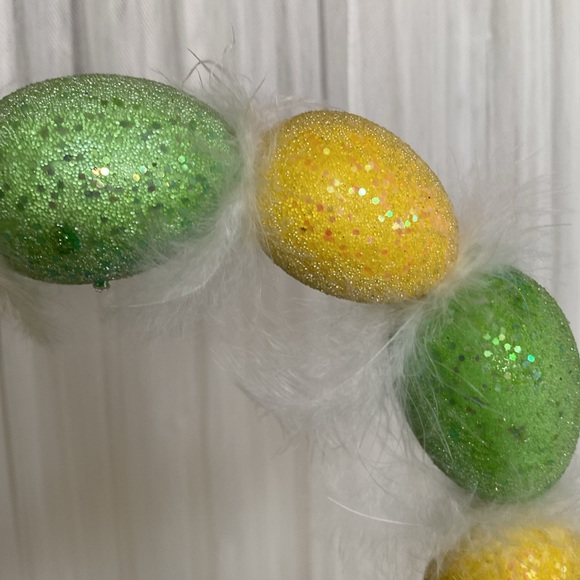 Easter 🐣 decorations 1 wreath, 1 yellow chick 🐥 - Picture 8 of 12